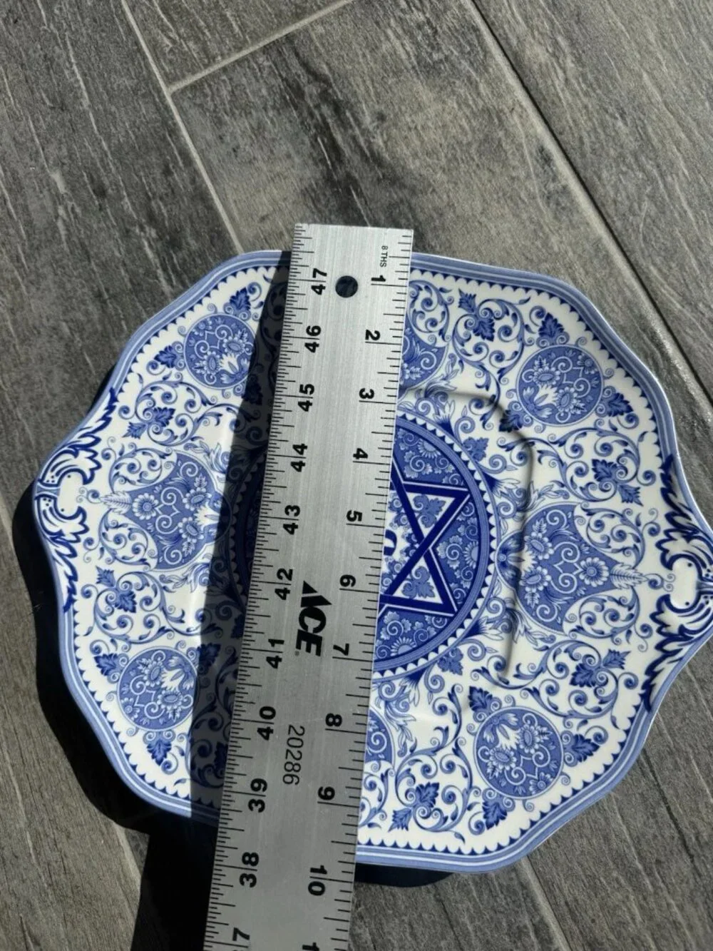 Spode Judaica Matzoh Tray/Plate with Handles/Tabs (Passover) 11.5 in.
